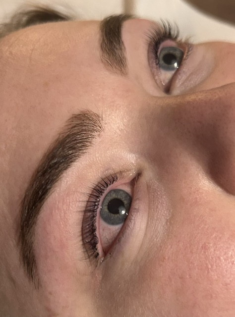 Close-up lash lift result